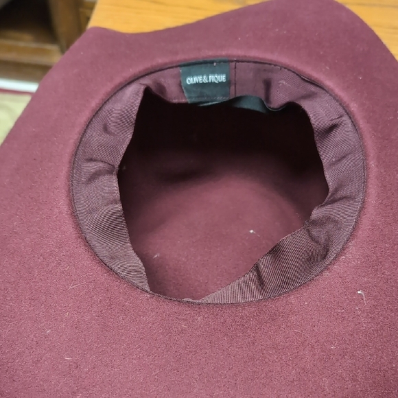 Chic Maroon Women's Fedora - Picture 4 of 5